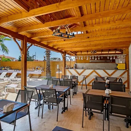 Le Marden 3* Текирова