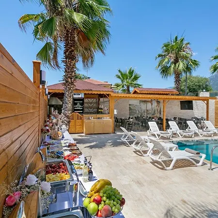 Le Marden 3* Текирова