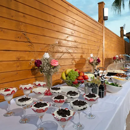 Отель Le Marden Текирова