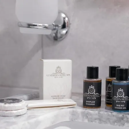 Le Marden Ξενοδοχείο Τεκίροβα