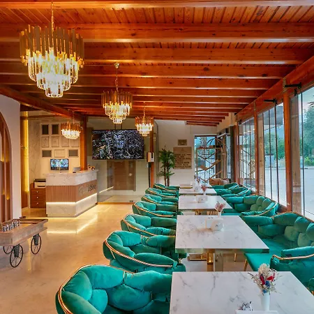 Le Marden Hotel
