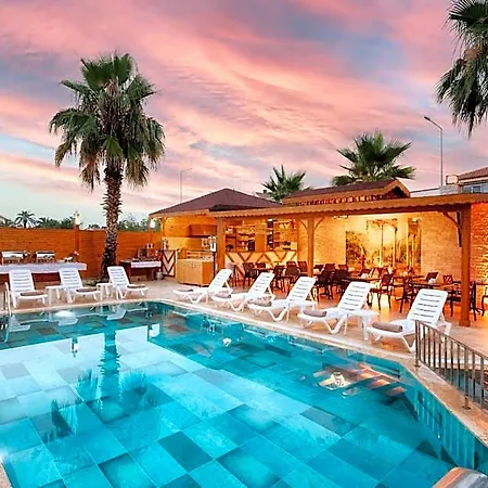 Le Marden Hotel