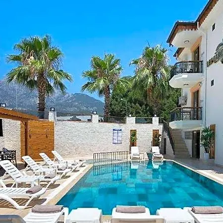 Le Marden Hotel 3*